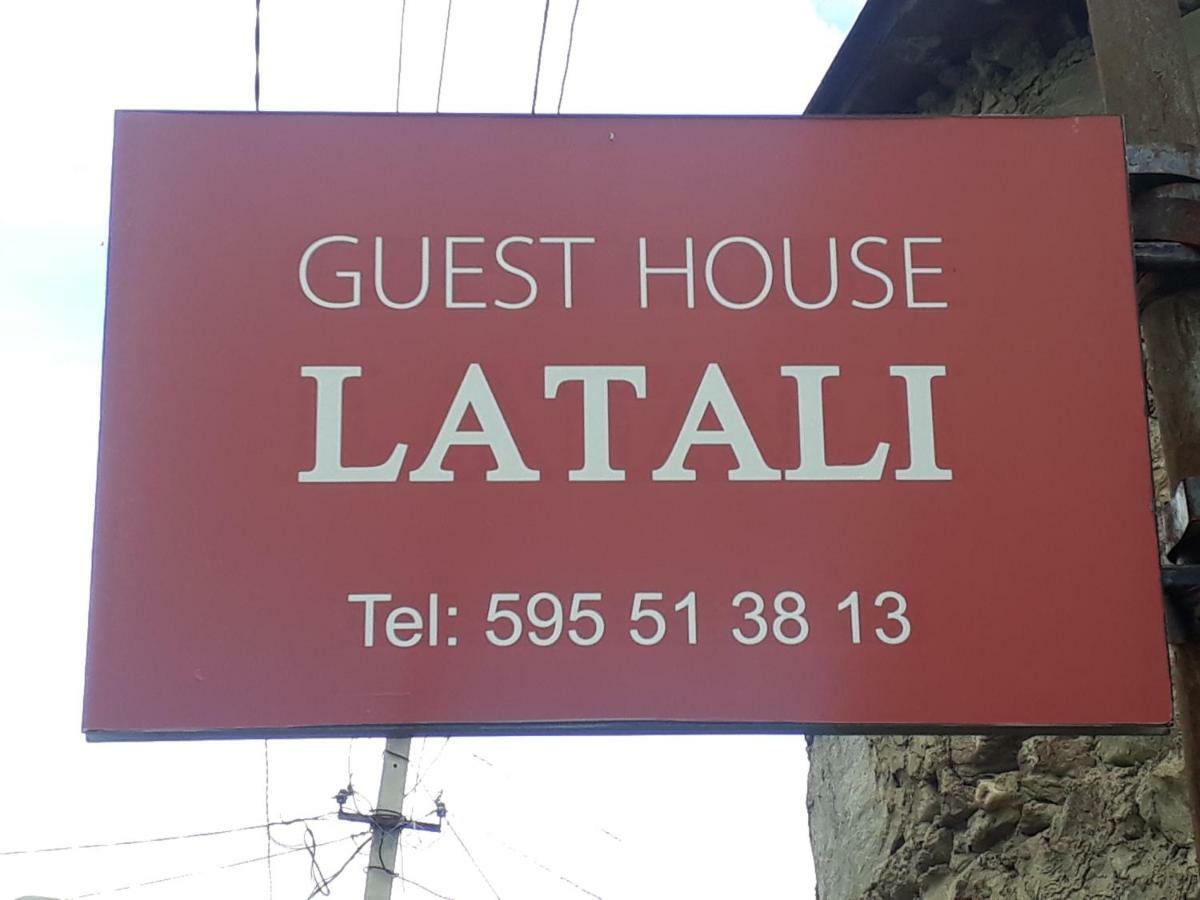 Гостевой дом Latali Местия Экстерьер фото